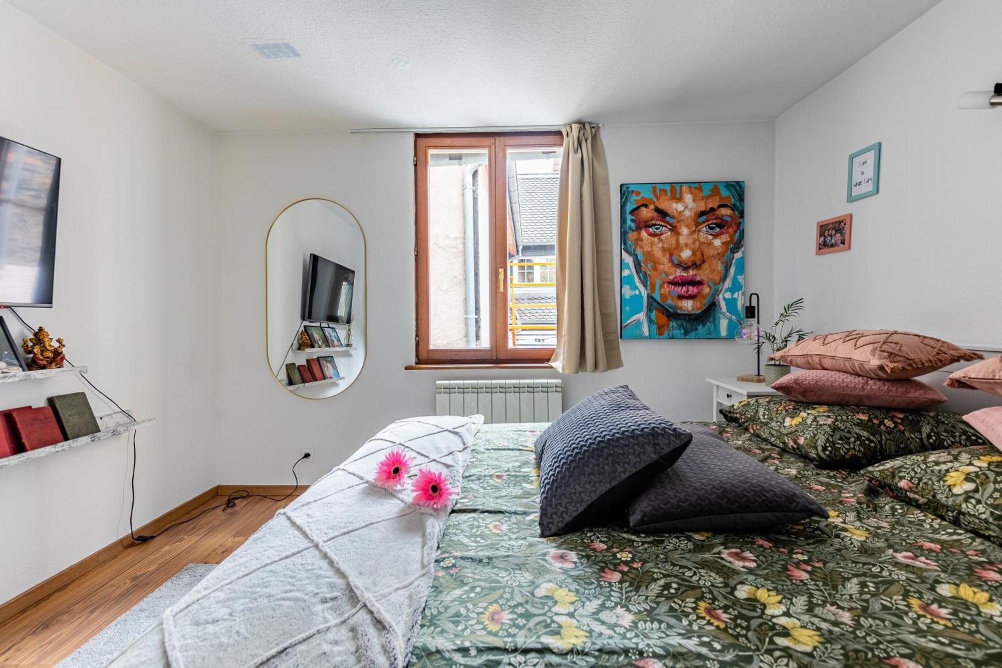 Appartement * Loft 3 Pieces/calme, Equipe @ Centre