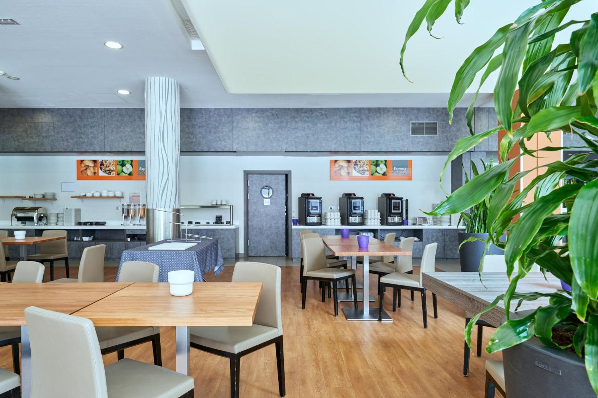 Express Centre By Ihg Straatsburg
