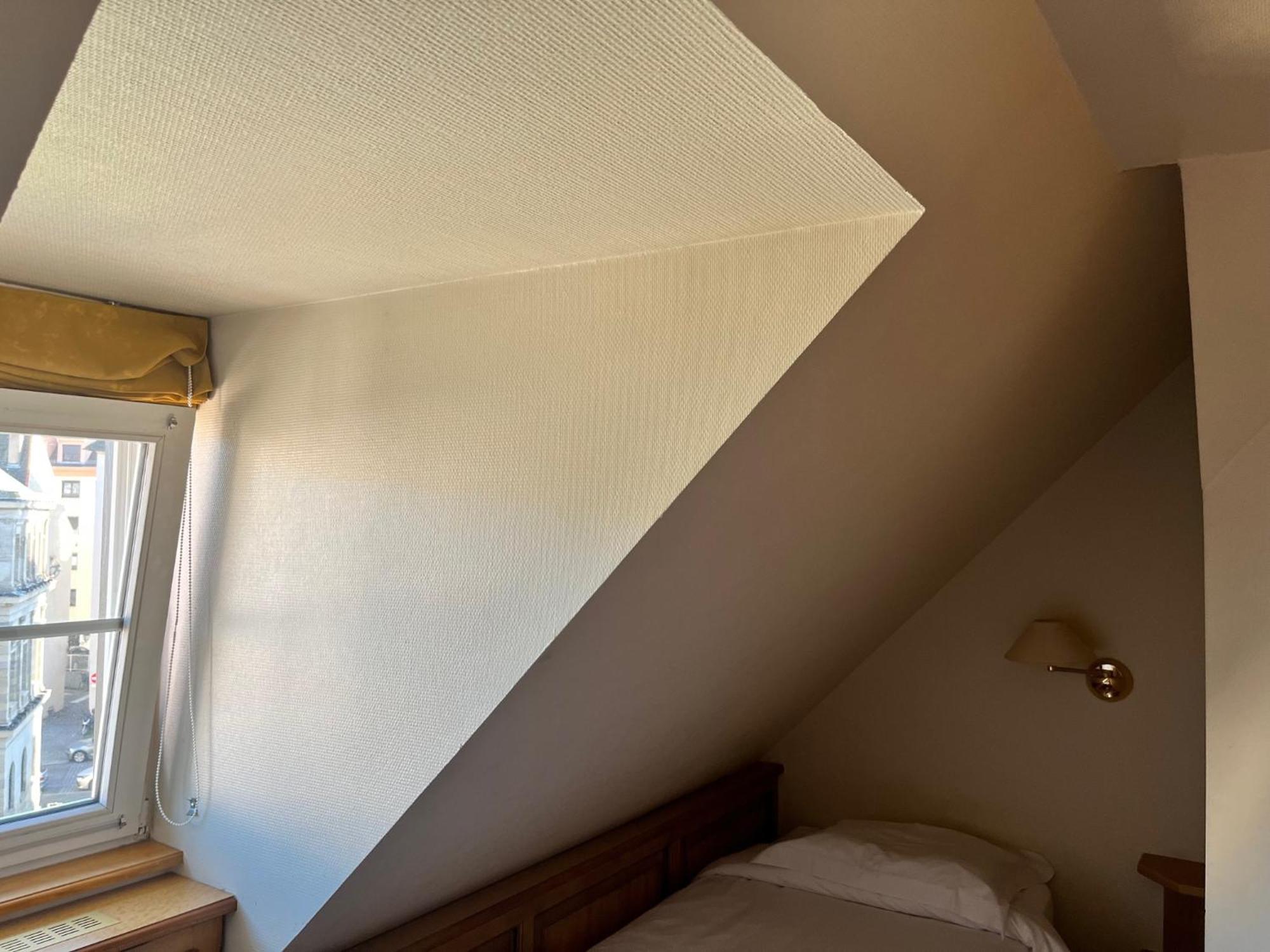 Hotel Logis Restaurant Au Cerf D'or 3*