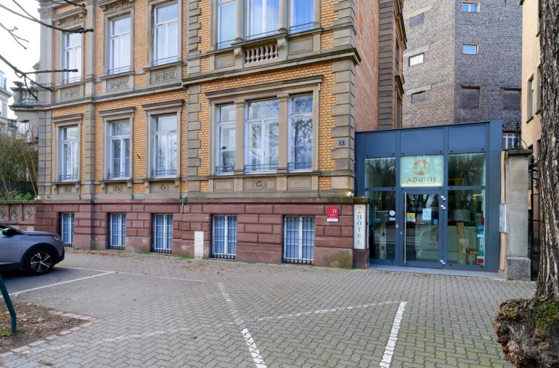 Adonis Strasbourg
