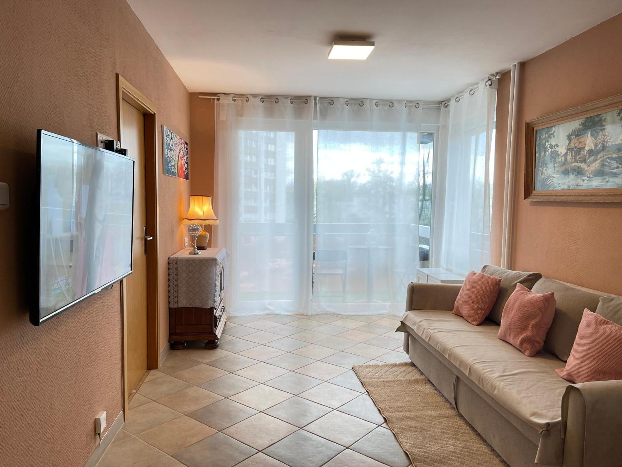 Apartment 如家公寓1
