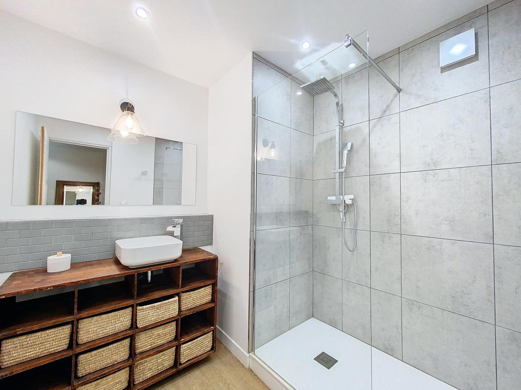 Apartment Wooden - Renove - Cosy - Proche Centre-ville - Transports Strasbourg