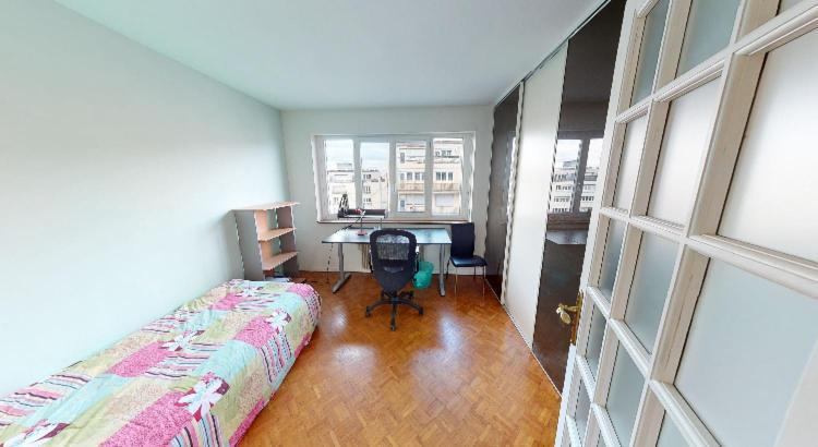 Apartment T3 Tout Confort,gare,tram,tout Commodite . Strasbourg