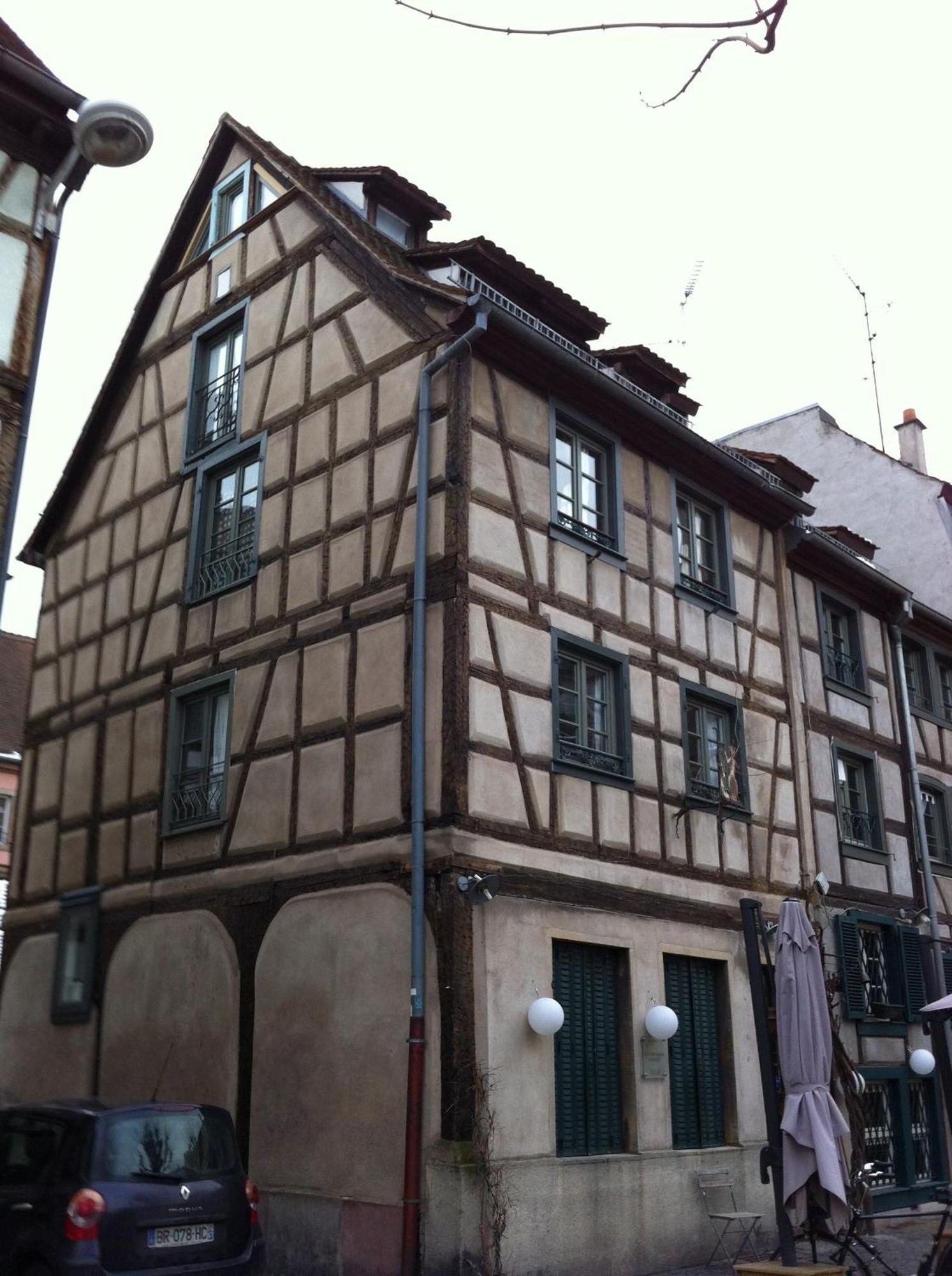 Apartment Au-dessus Du...