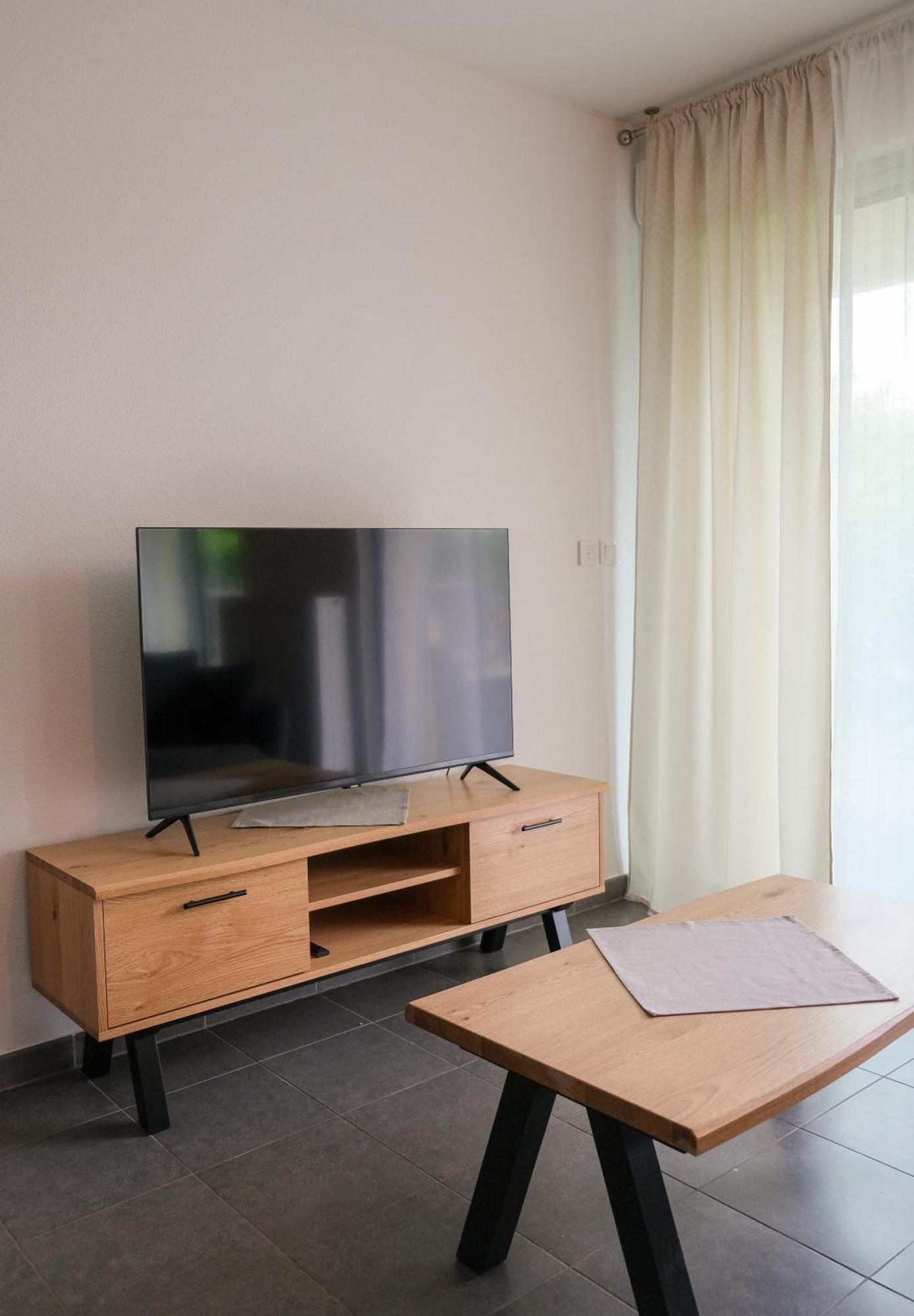 Apartment Jardin Des Deux Rives