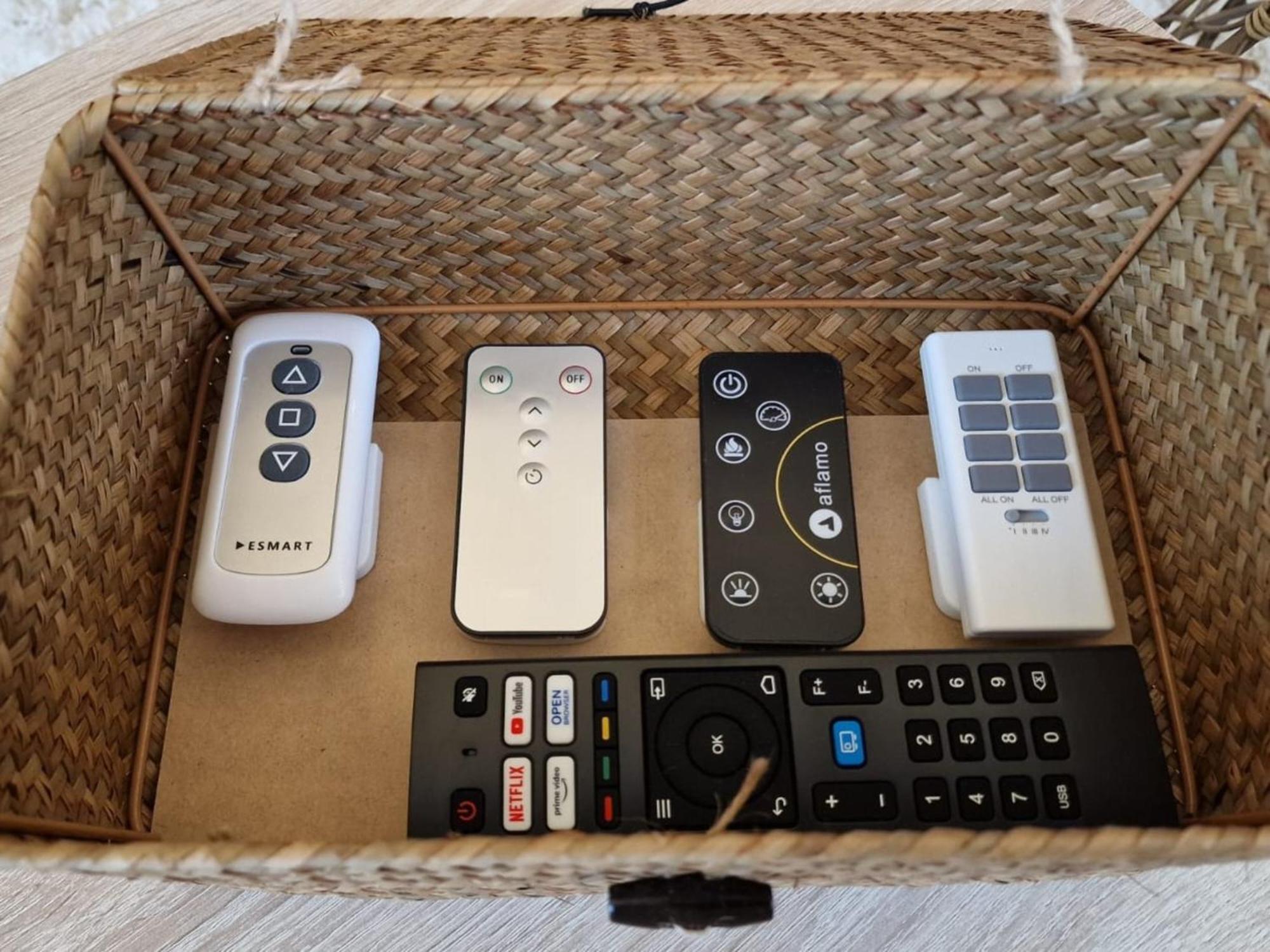 Lit Rond Tres Grand Et Confortable - Garage Possible Ou Parking Gratuit Rue - Gare 2 Min Et 4 Min En Tram - Ciel Etoile - Netflix Videoprojecteur - Luxe Et Evasion Apartment Strasbourg