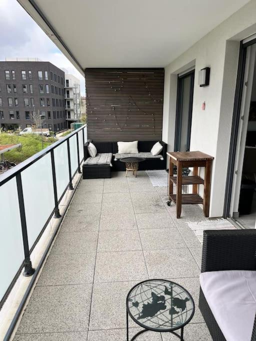 Proche Du Centre Avec Grande Terrasse Appartement *