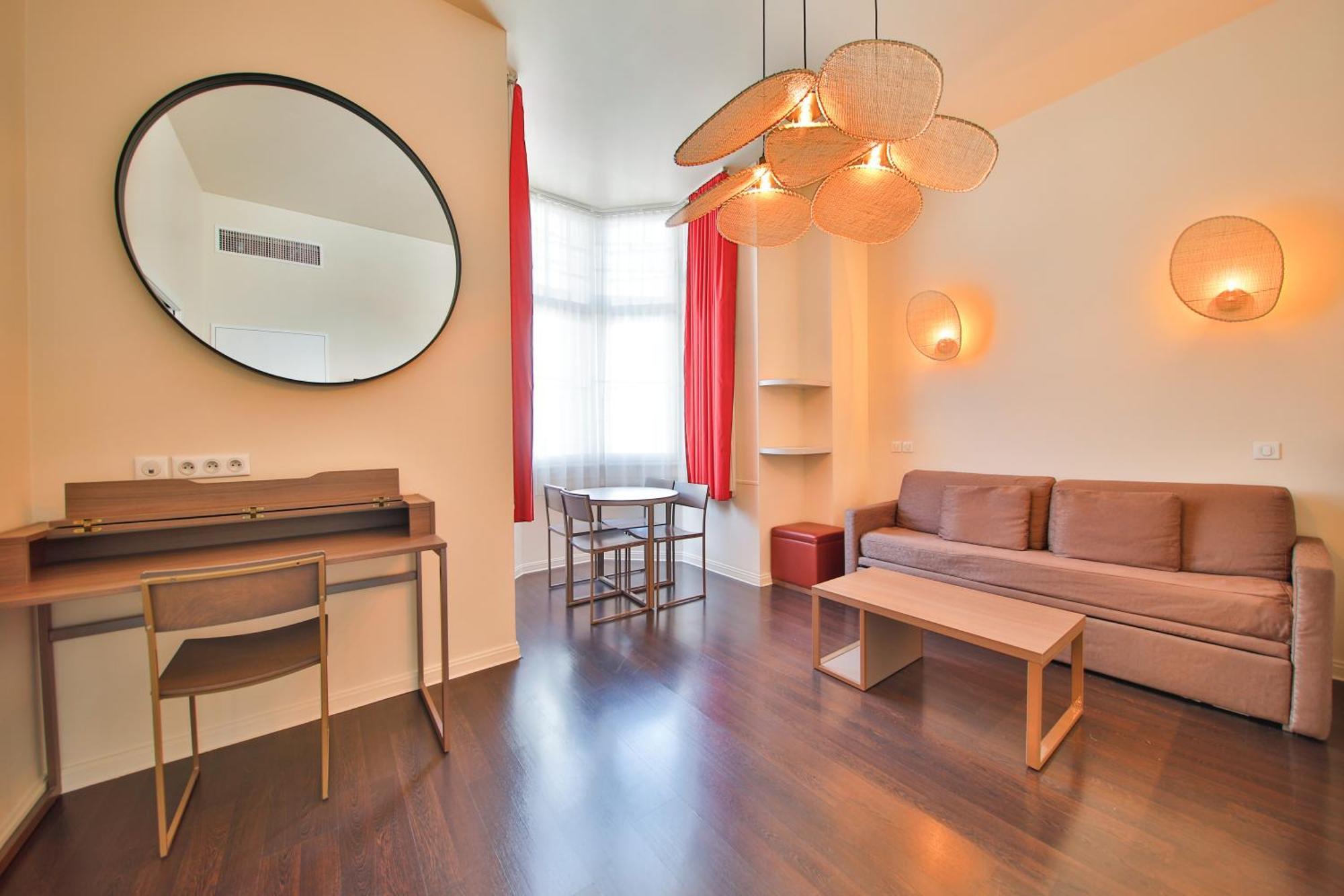 Adagio Place Kleber 4*