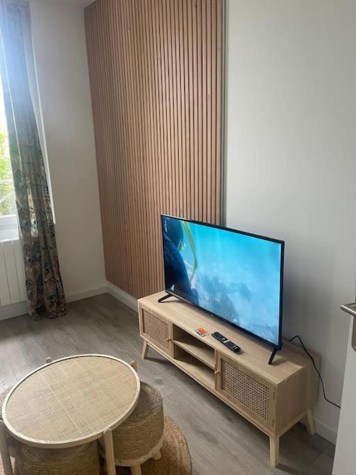 Apartment F4 Elegant - Cosy