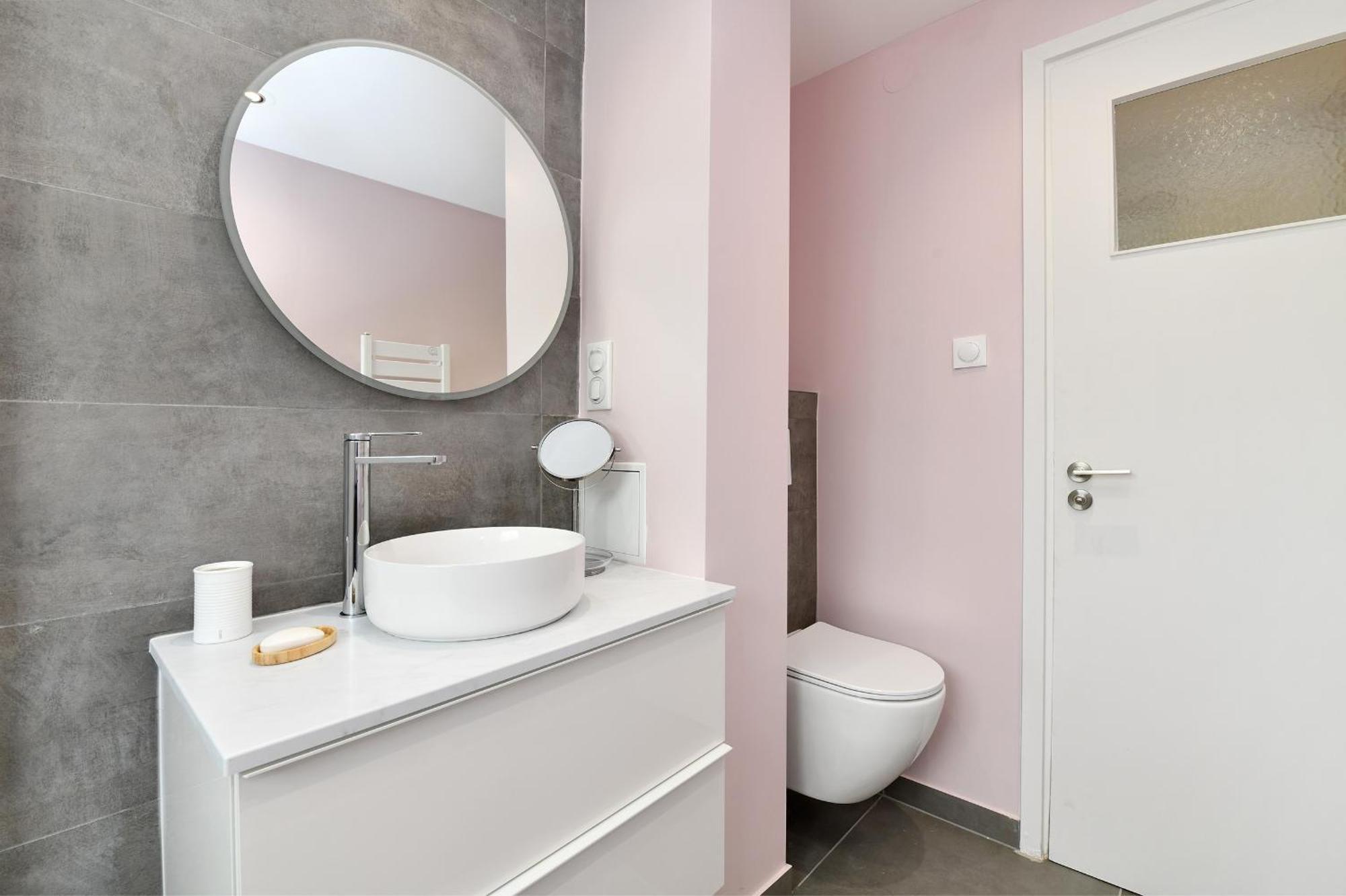 Appartement Confort, Lumineux, Proche Centre *