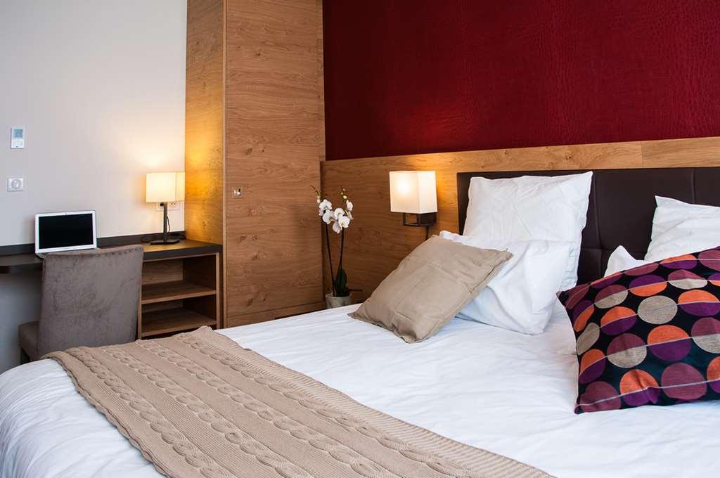 Le Brit Zenith Hotel