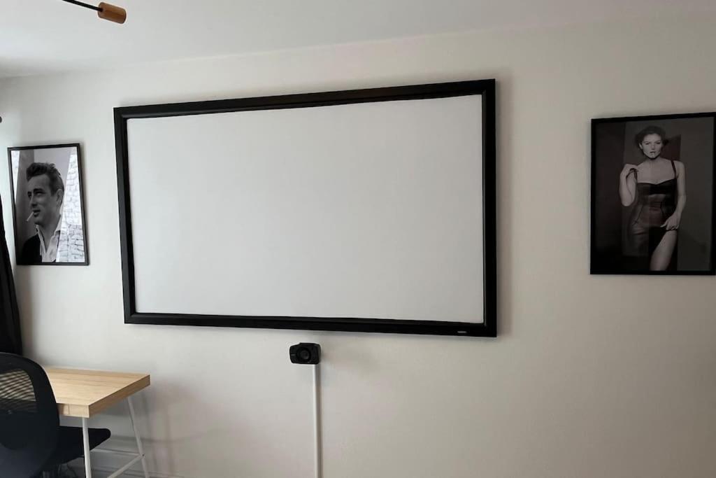 Appartement Petit Hollywood 2 Personnes *