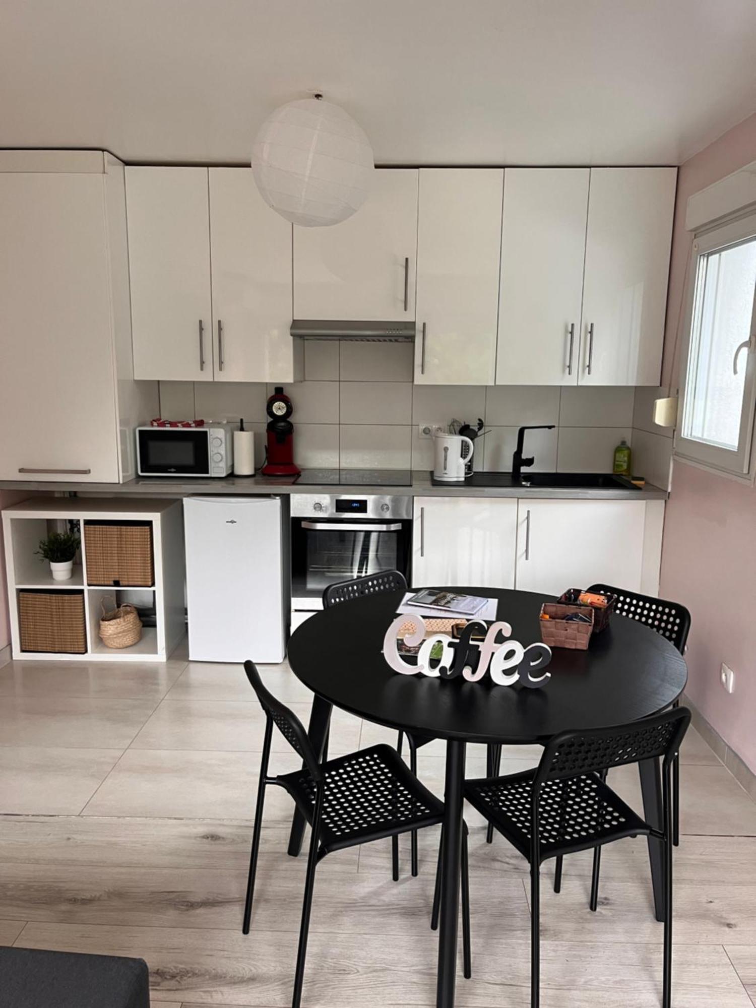 Holiday home Douce Escale *