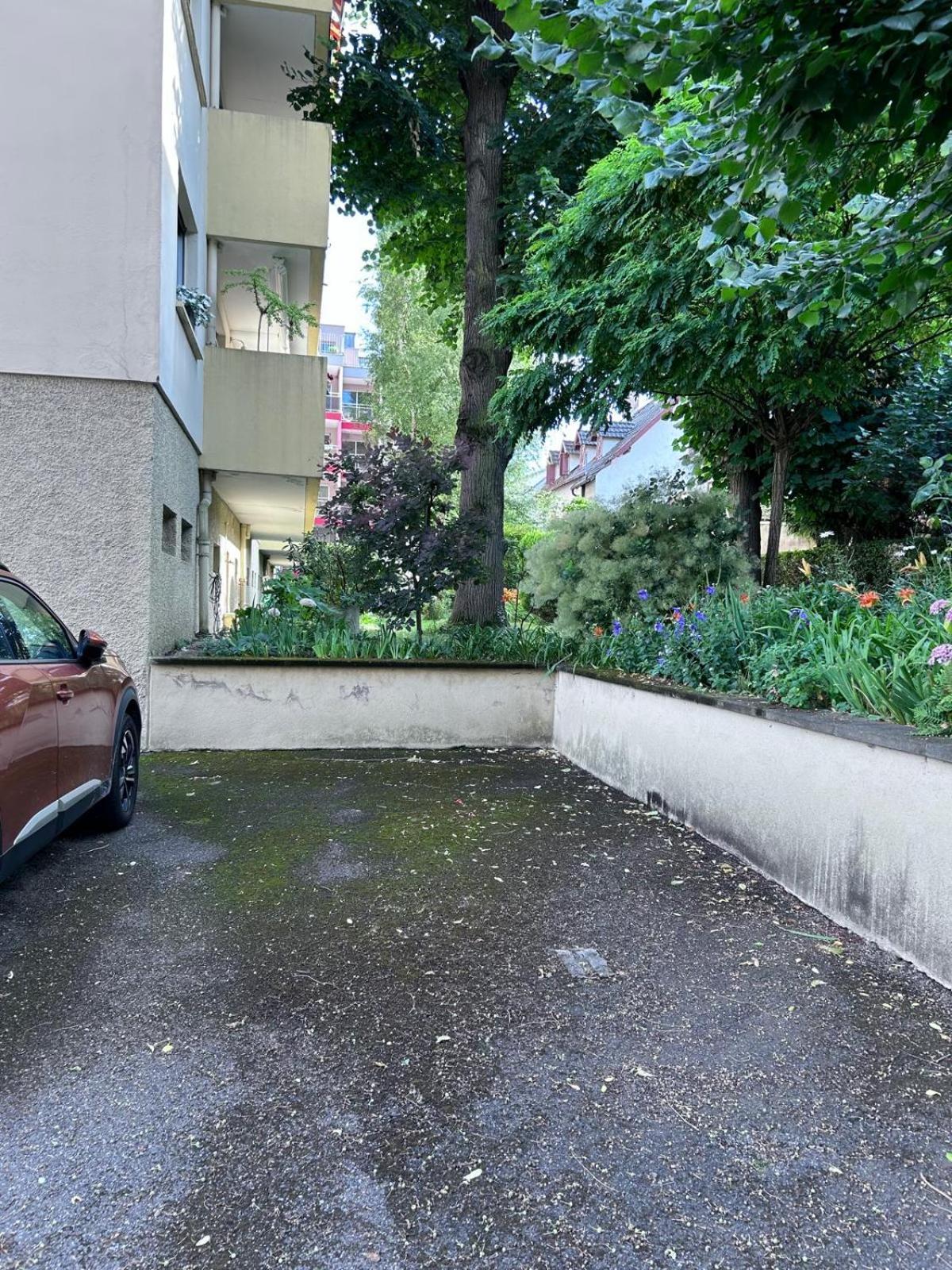 T2 - Balcon -15 Min Centre Et Allemagne Appartement