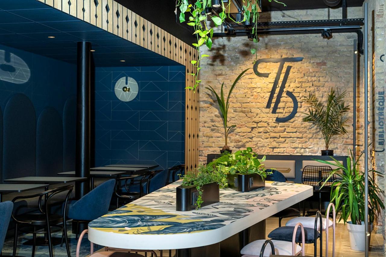 Tandem Hotel