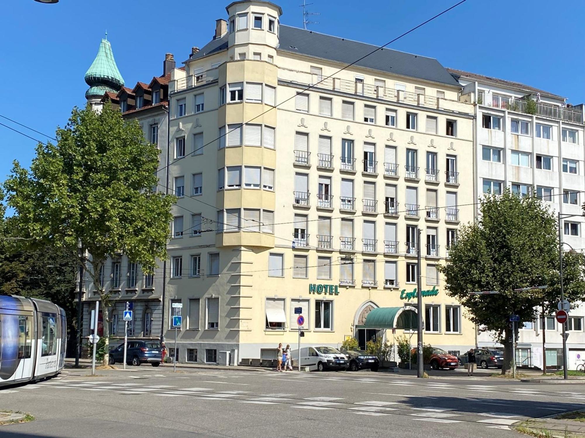 Hotel Esplanade 2*