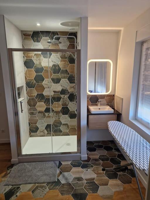 Cosy Neudorf Climatise Wifi 90m2 * Straßburg