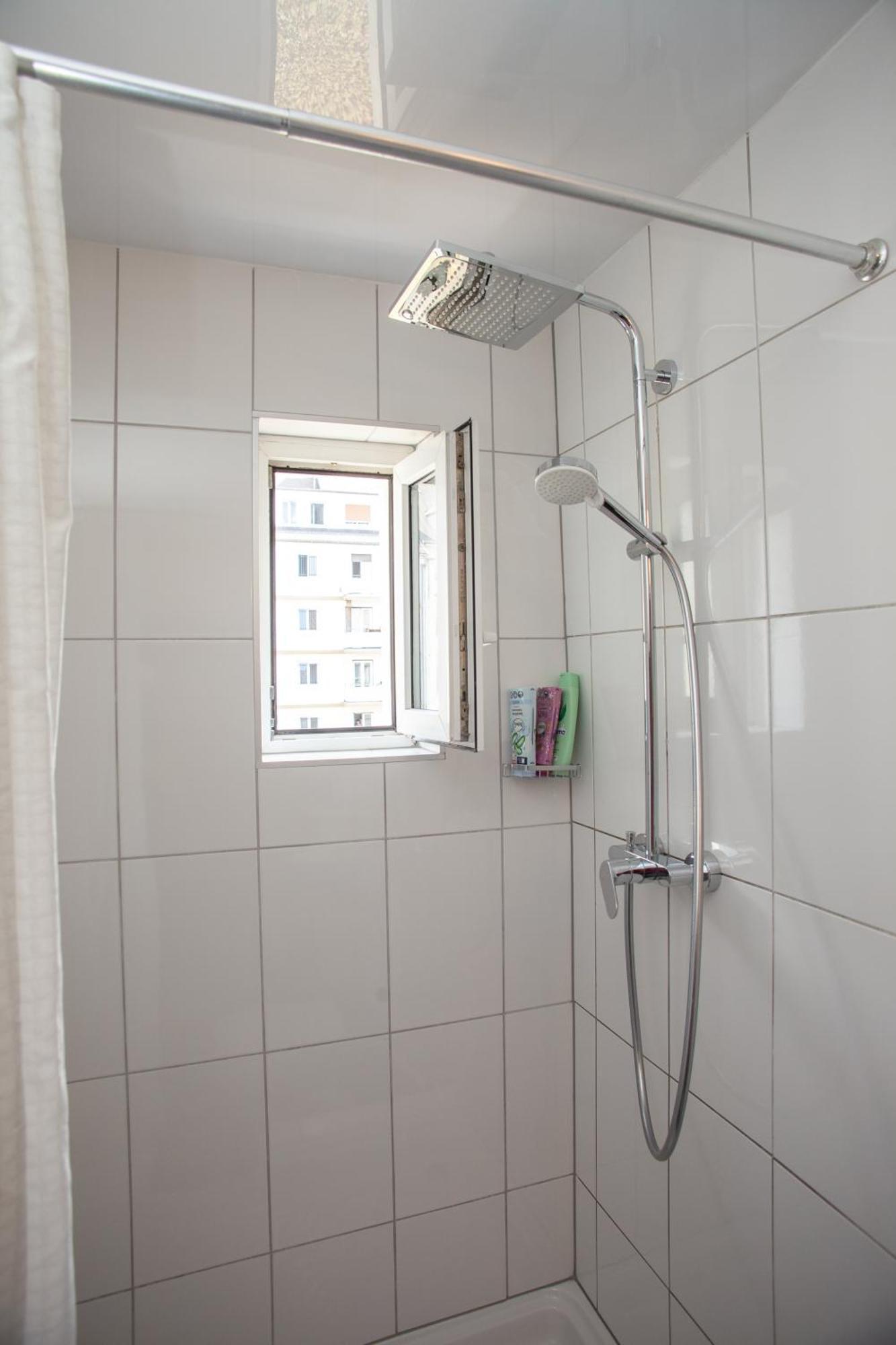 Apartment Quartier Halles