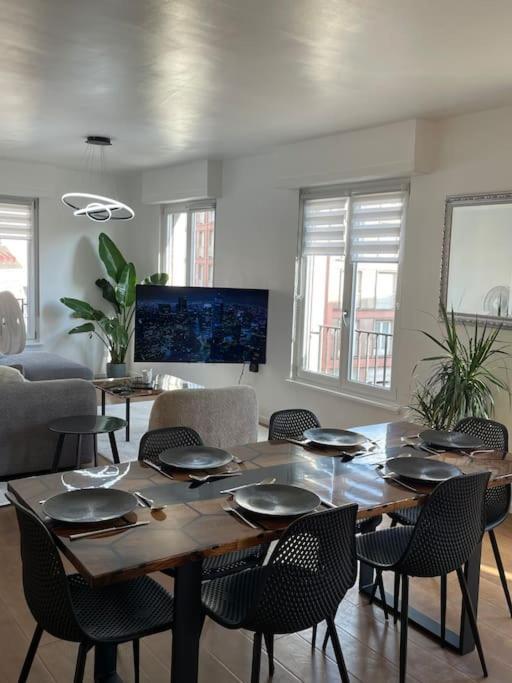 90m2 Hyper Centre Sauna Apartment Straßburg