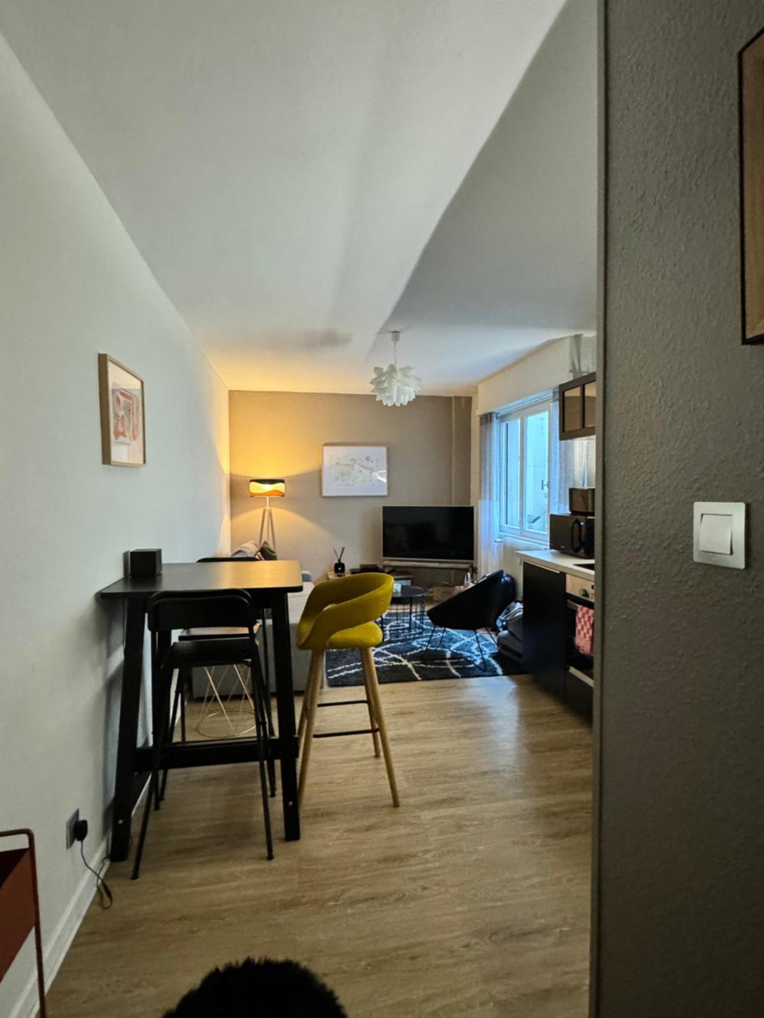 Apartment 2 Pieces Cathedrale Proche Des Quais *