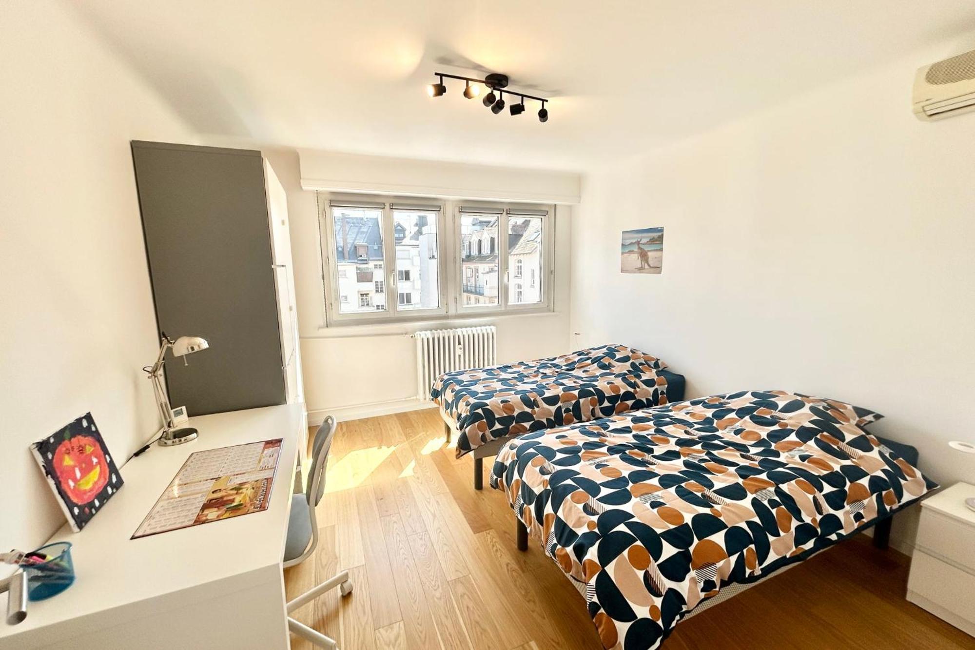 Apartment Three-room With All Comforts Very Close To The City Center