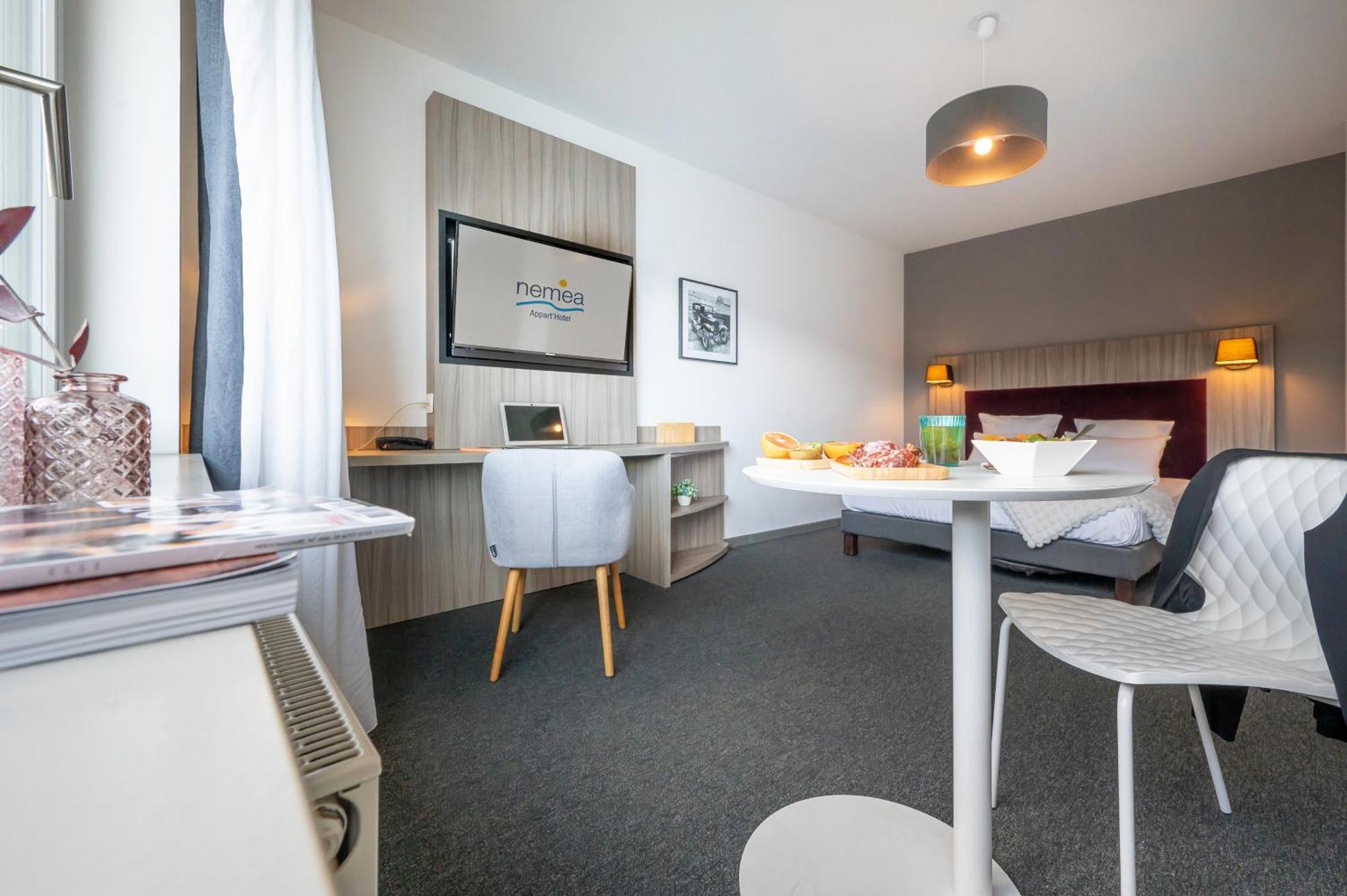 Aparthotel Nemea Elypseo Port 3*