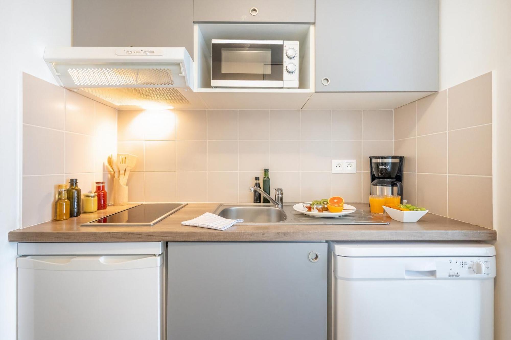 Nemea Elypseo Port Aparthotel 3*