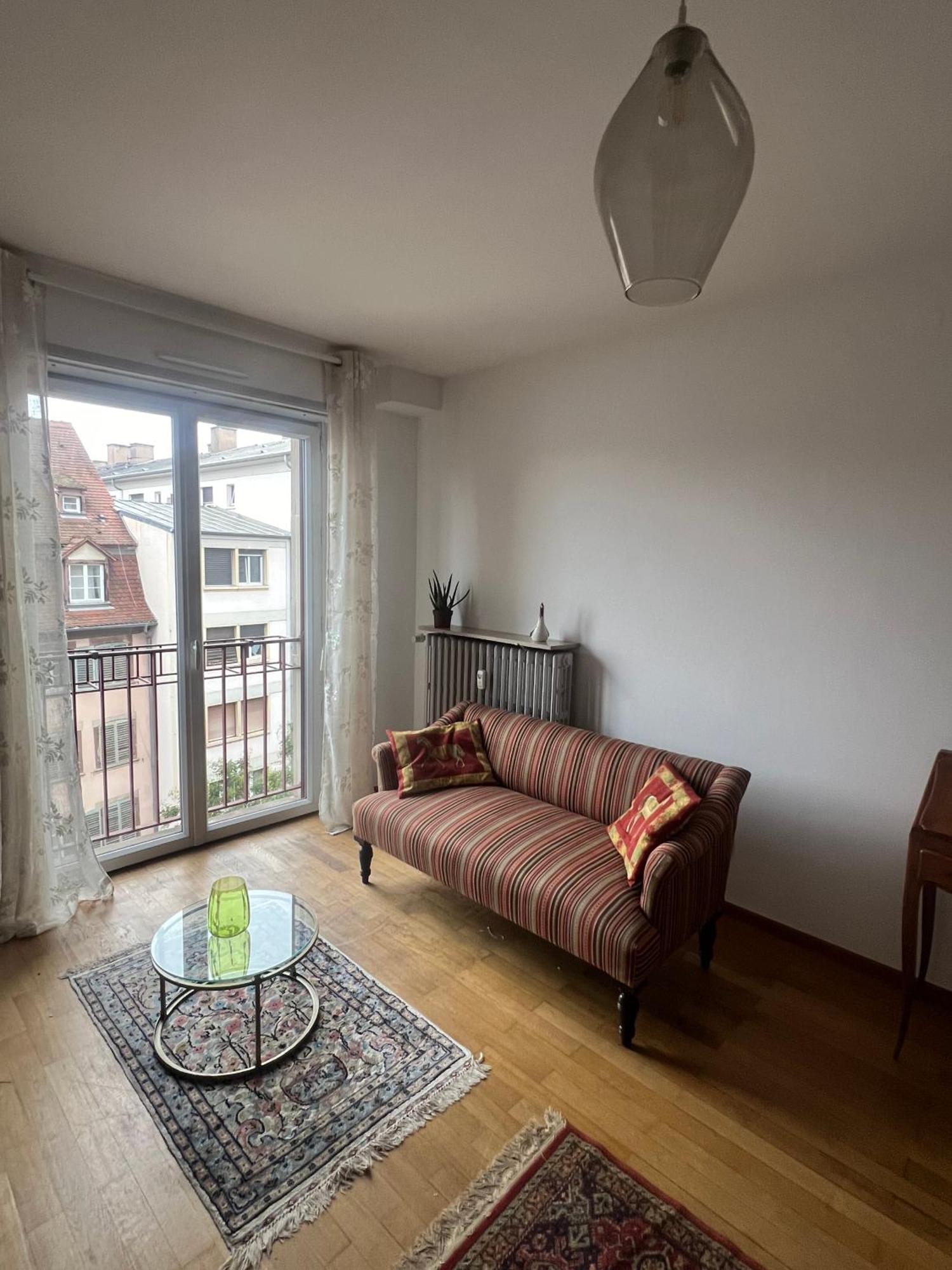 Appartement Spacieux 2 Pieces Hypercentre