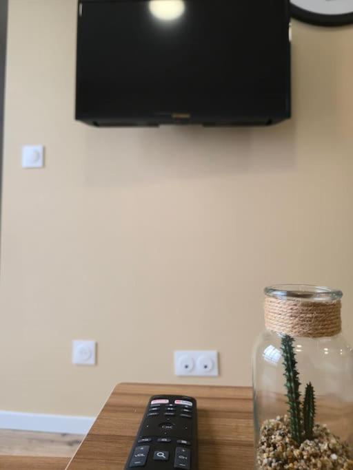 302 - 2 Pieces Equipe A Appartement *