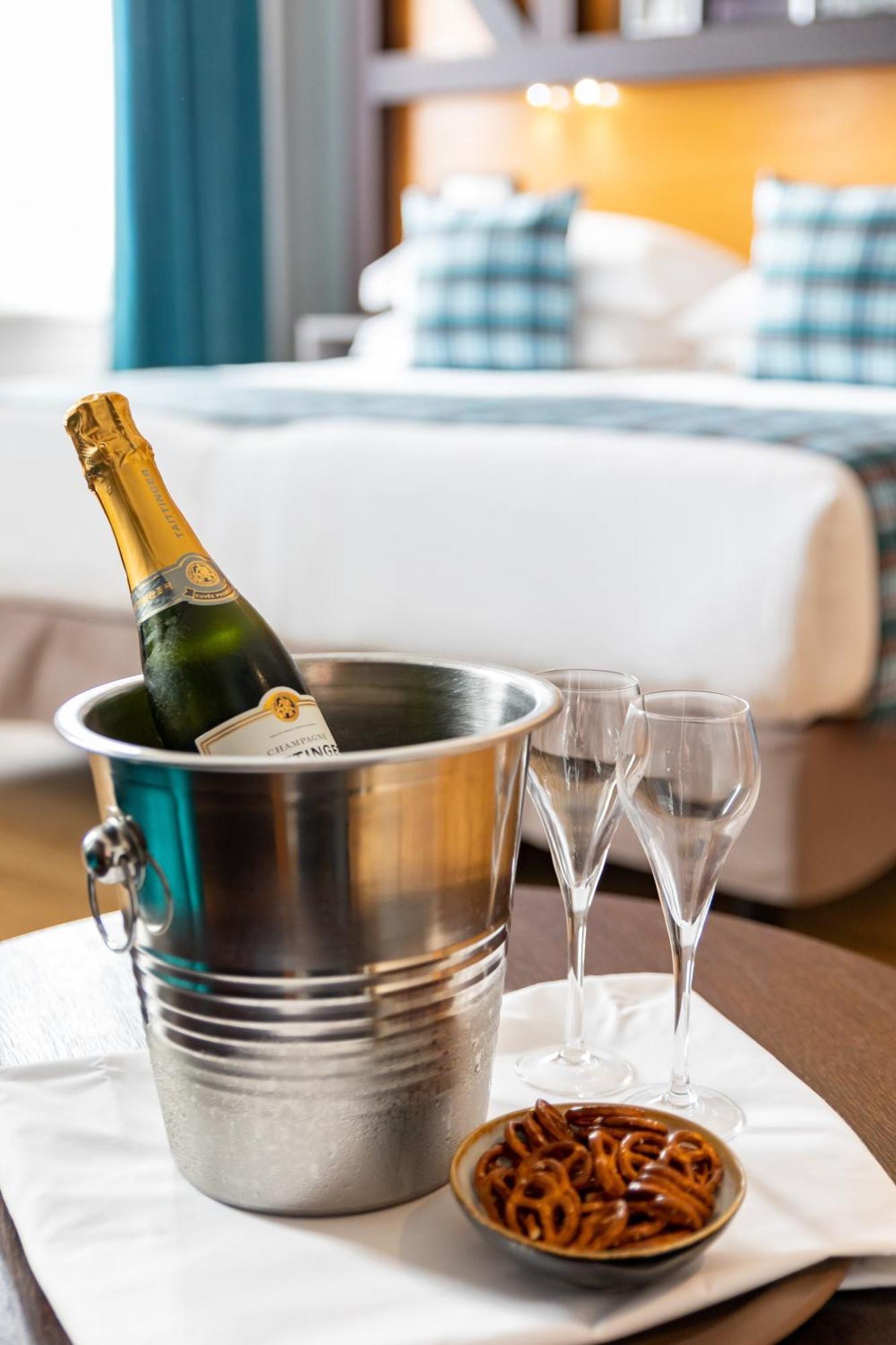 Hotel Western Monopole Métropole 4*