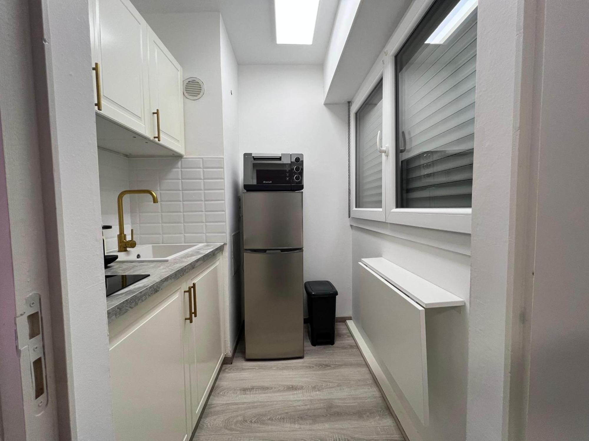 Avec Jacuzzi Proche Du Centre Appartement *