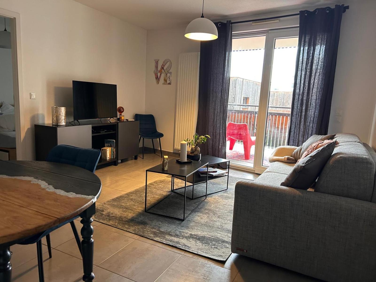 T2 - Balcon -15 Min Centre Et Allemagne Appartement *