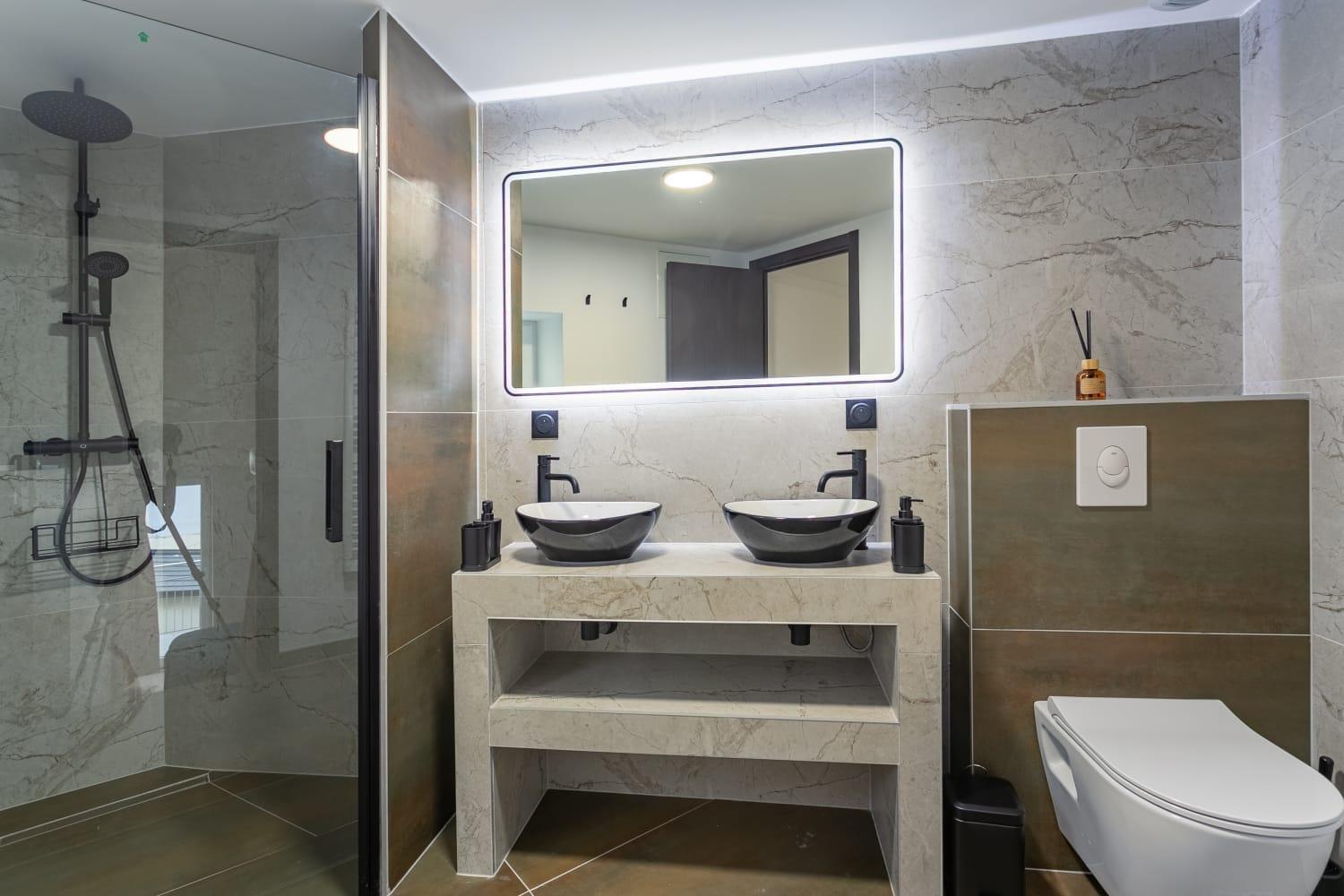 Appartement Maison Renovee Climatisee Avec Sauna Et Baby-foot *