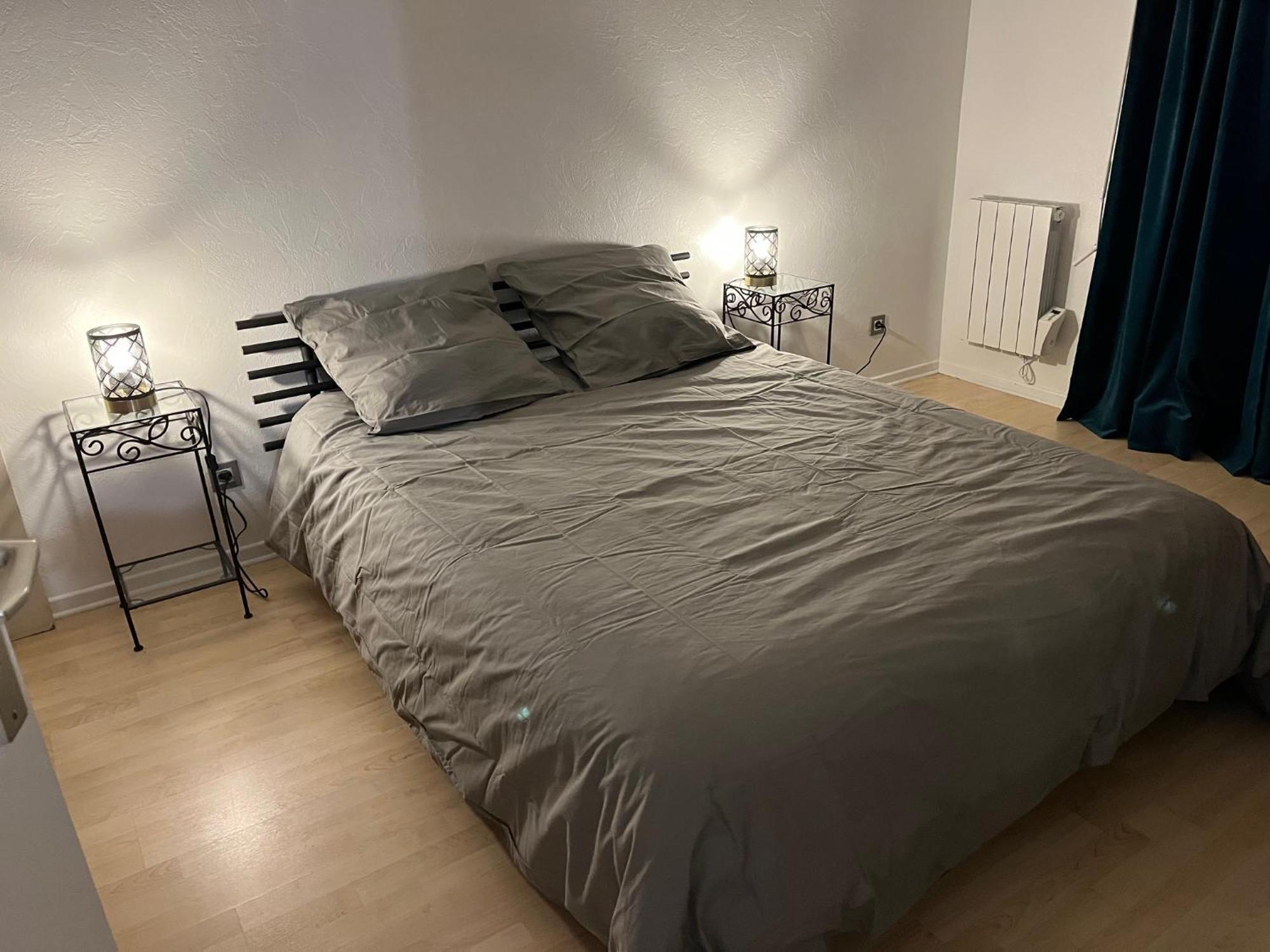 4 Personnes 50 M2 Idealement Situe A * Strasbourg