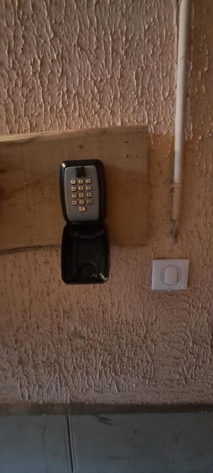 Apartment 2p Lumineux Avec Stationnement Gratuit