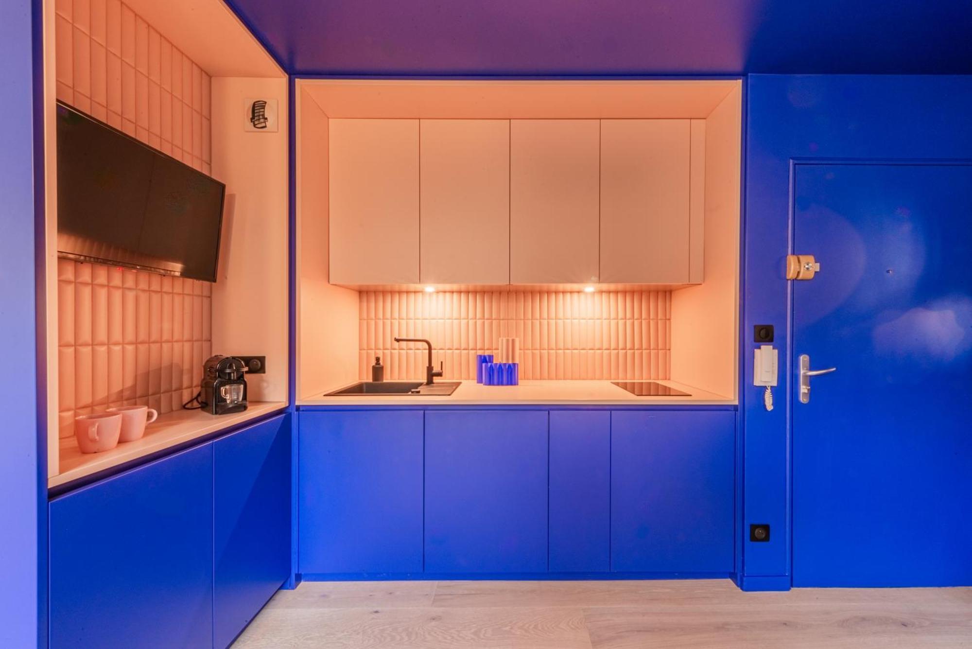 Design Et Confortable Apartment