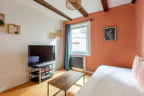 Comfortable T2 In Neudorf,