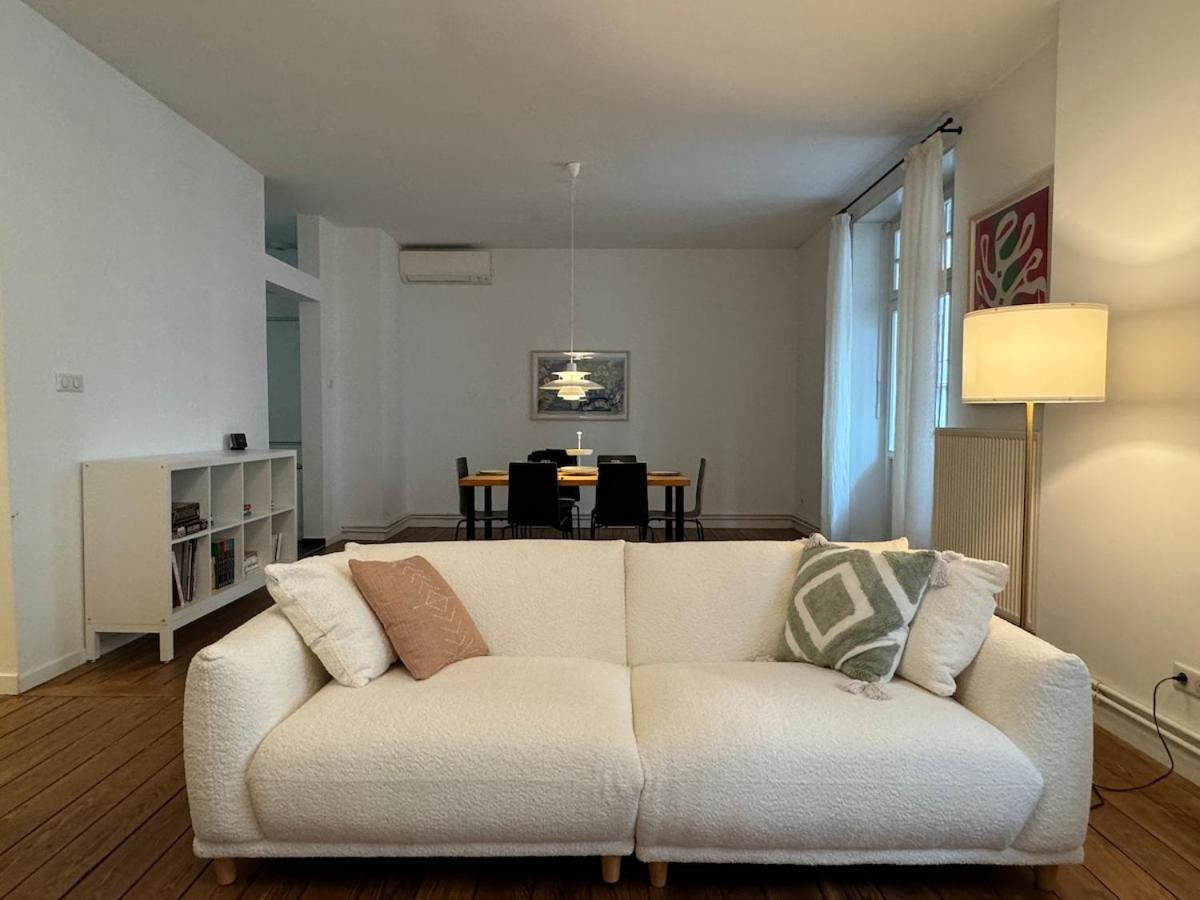Appartement Lovely 3 Bedrooms 110m2 *