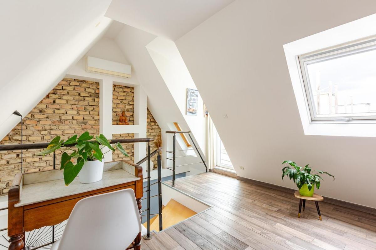 Apartment Superbe Duplex Prox Centre-ville Beautiful Duplex Close To Center