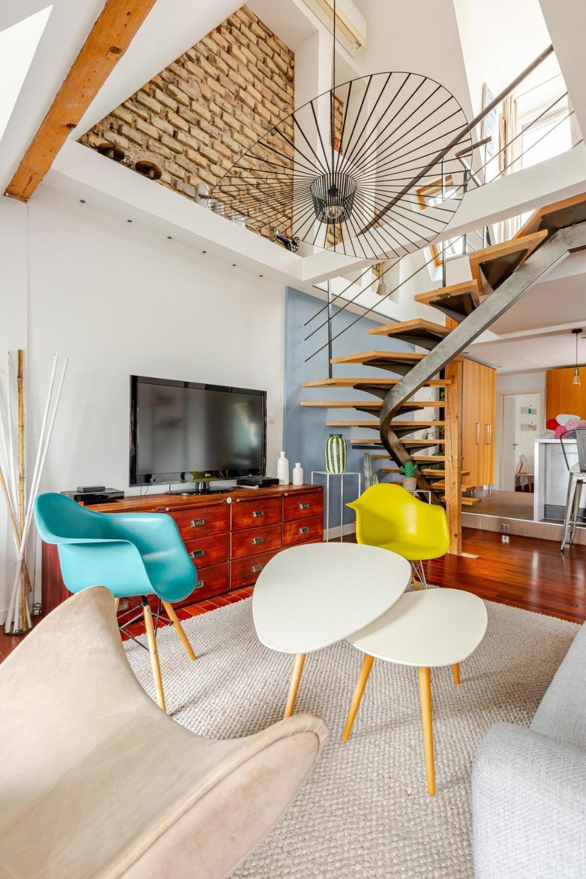 Superbe Duplex Prox Centre-ville Beautiful Duplex Close To Center