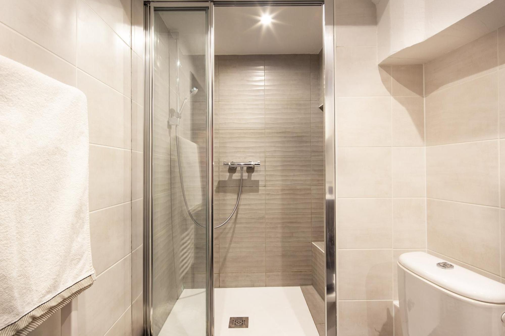 Entier Centre Apartment *