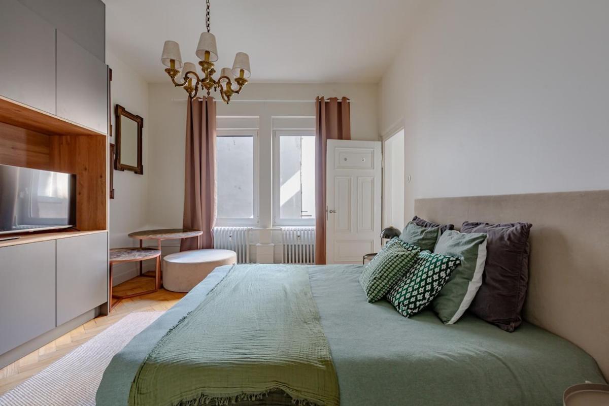 Superbe De Maitre Appartement