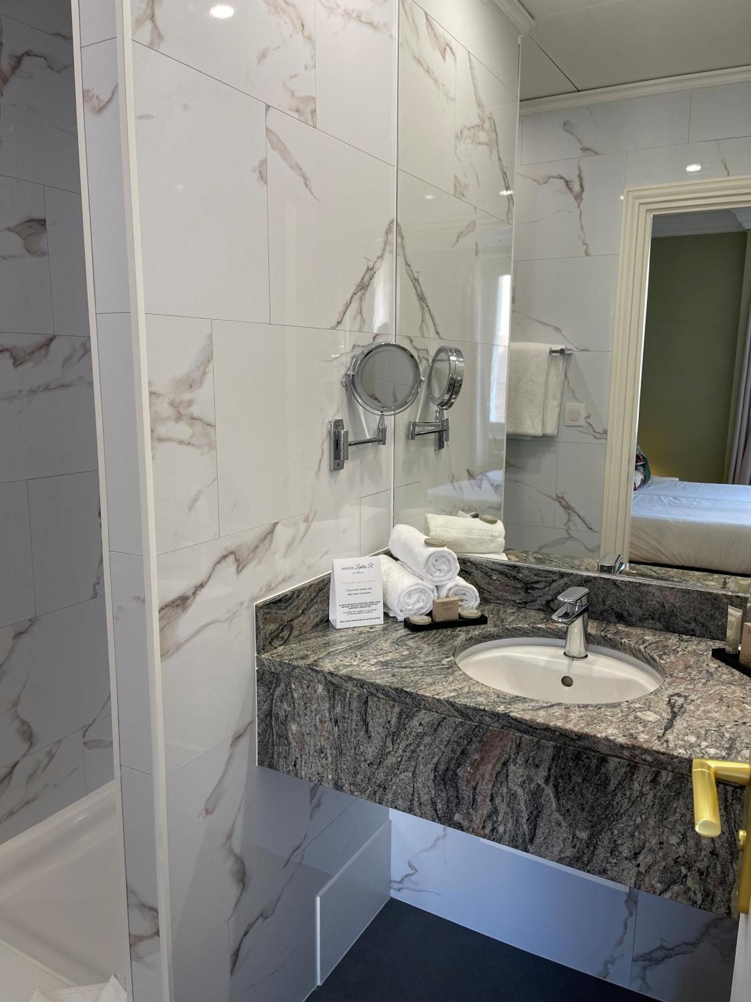 Maison Lutetia R 3*