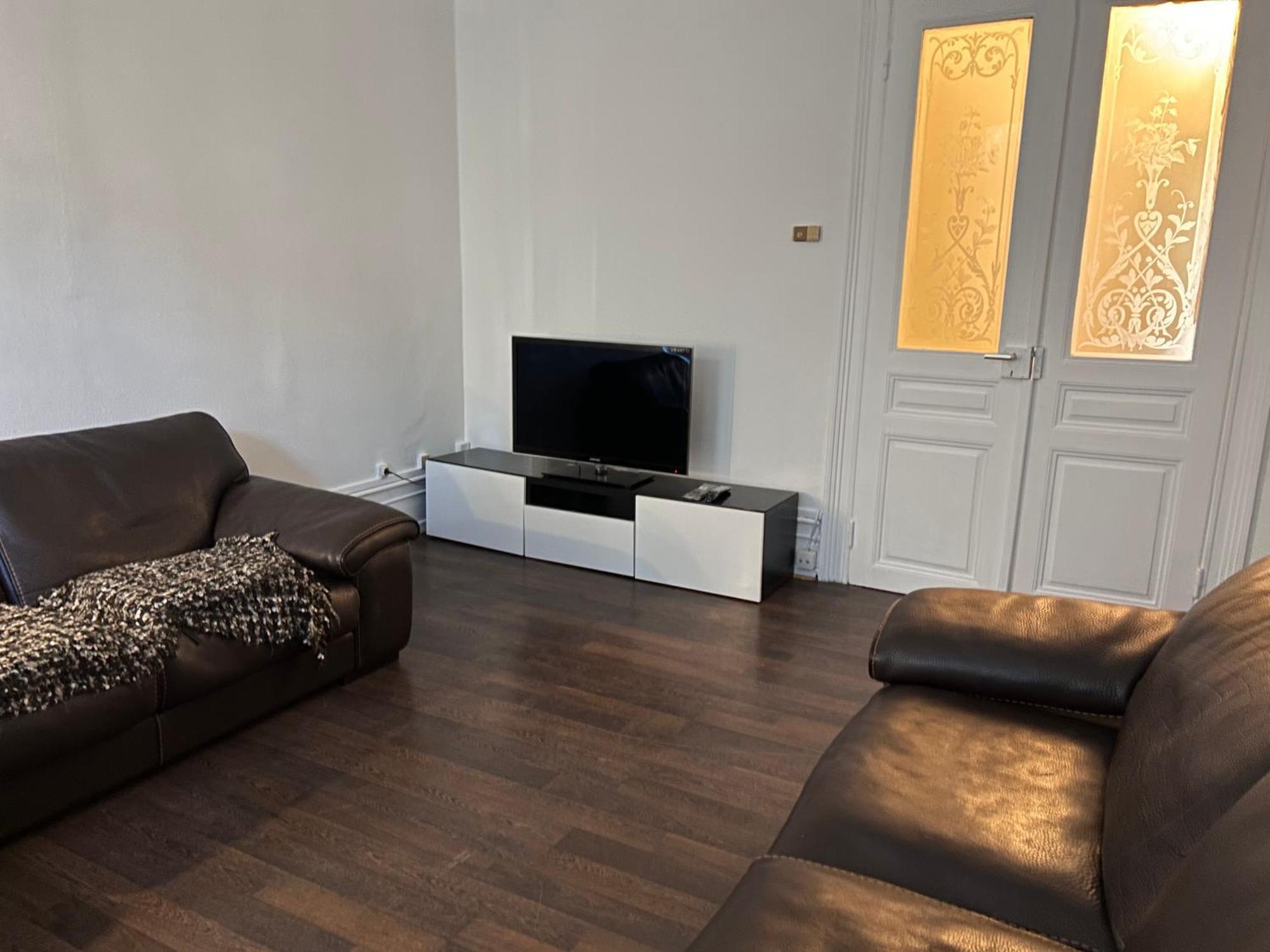Appartement Spacieux En Centre *