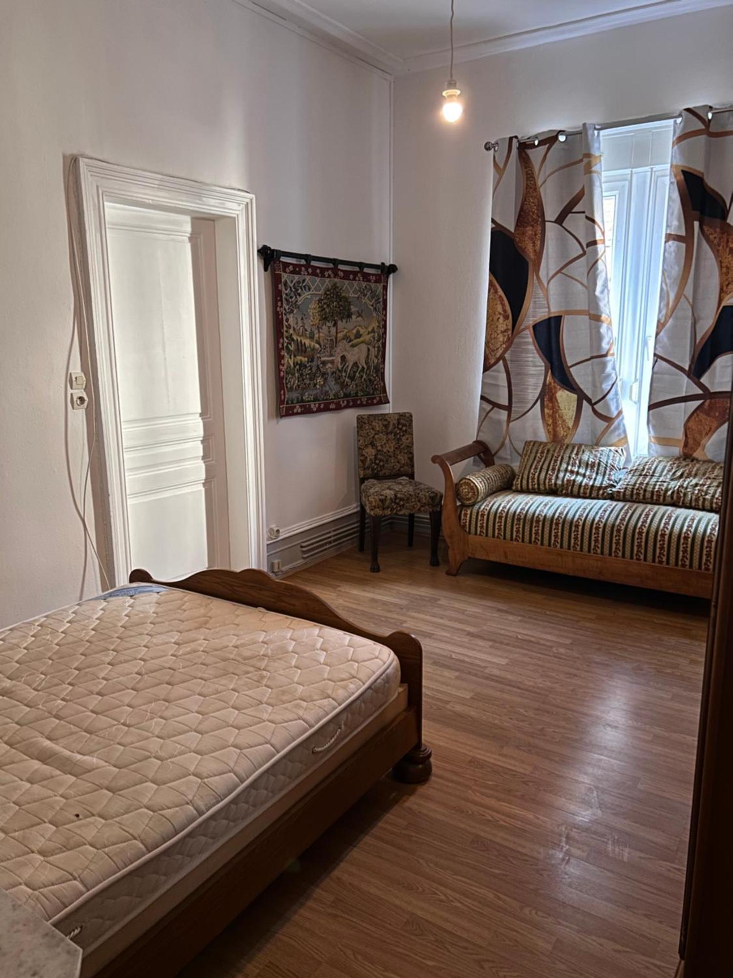 Appartement Spacieux En Centre *