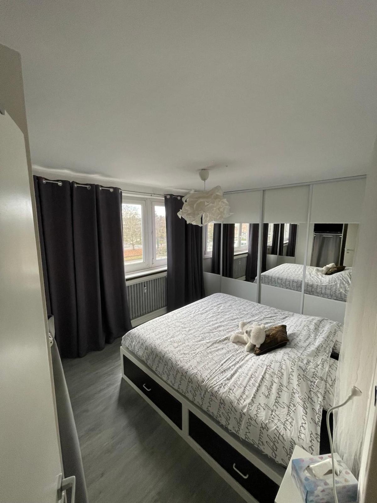5p 100 M2 Garage 2 Balconiesstrasbourg Center Strasbourg