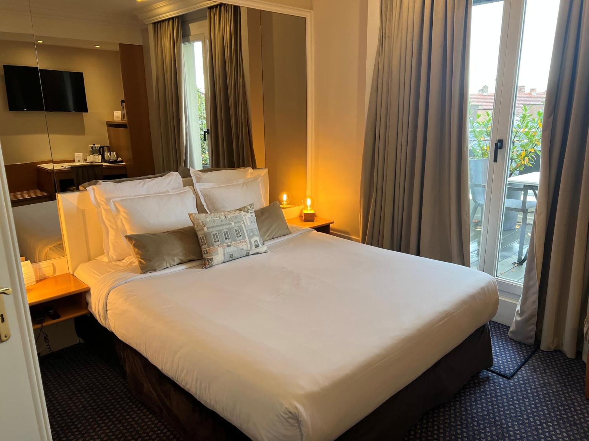 Hotel Maison Lutetia R