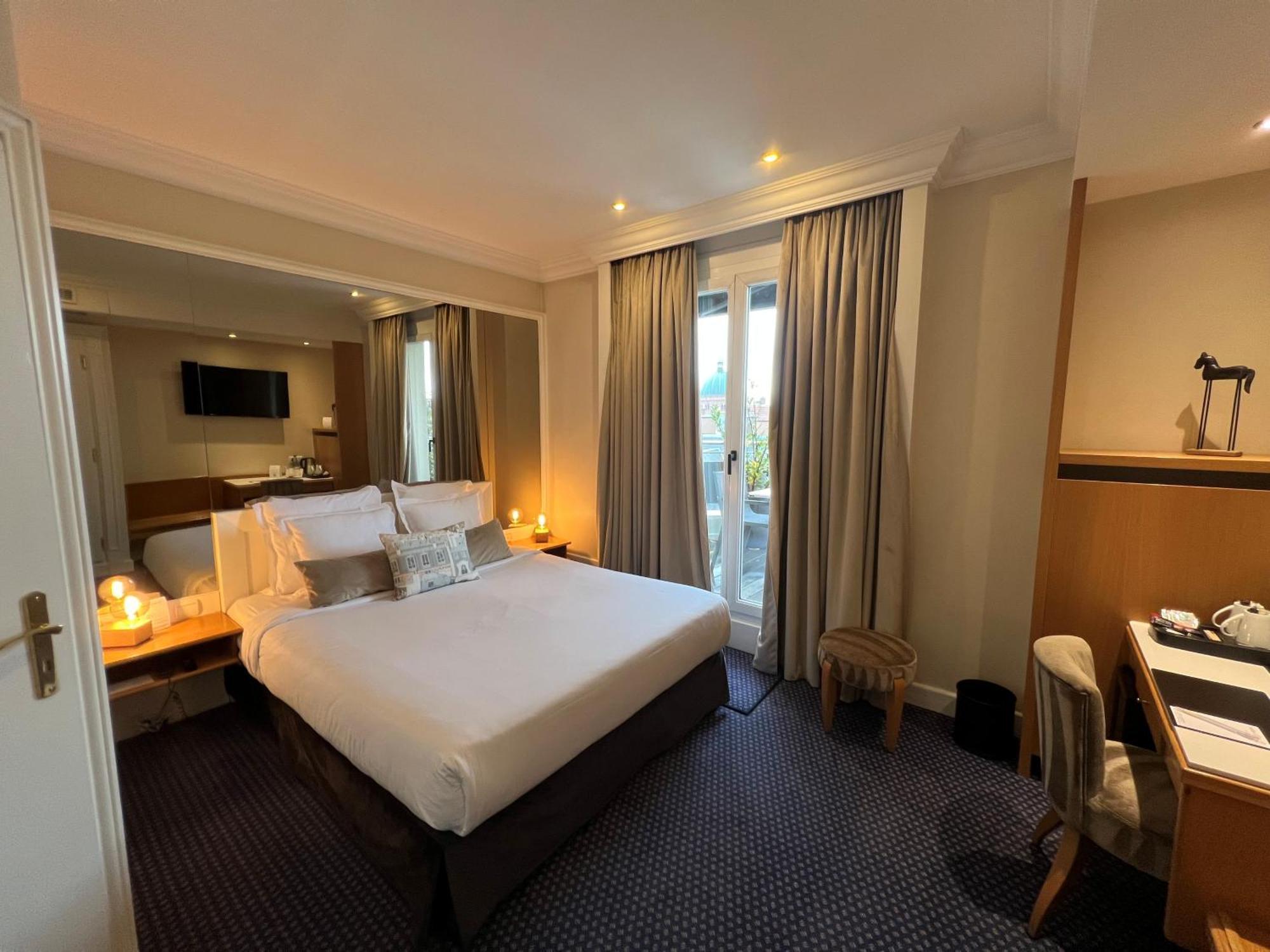 Hotel Maison Lutetia R