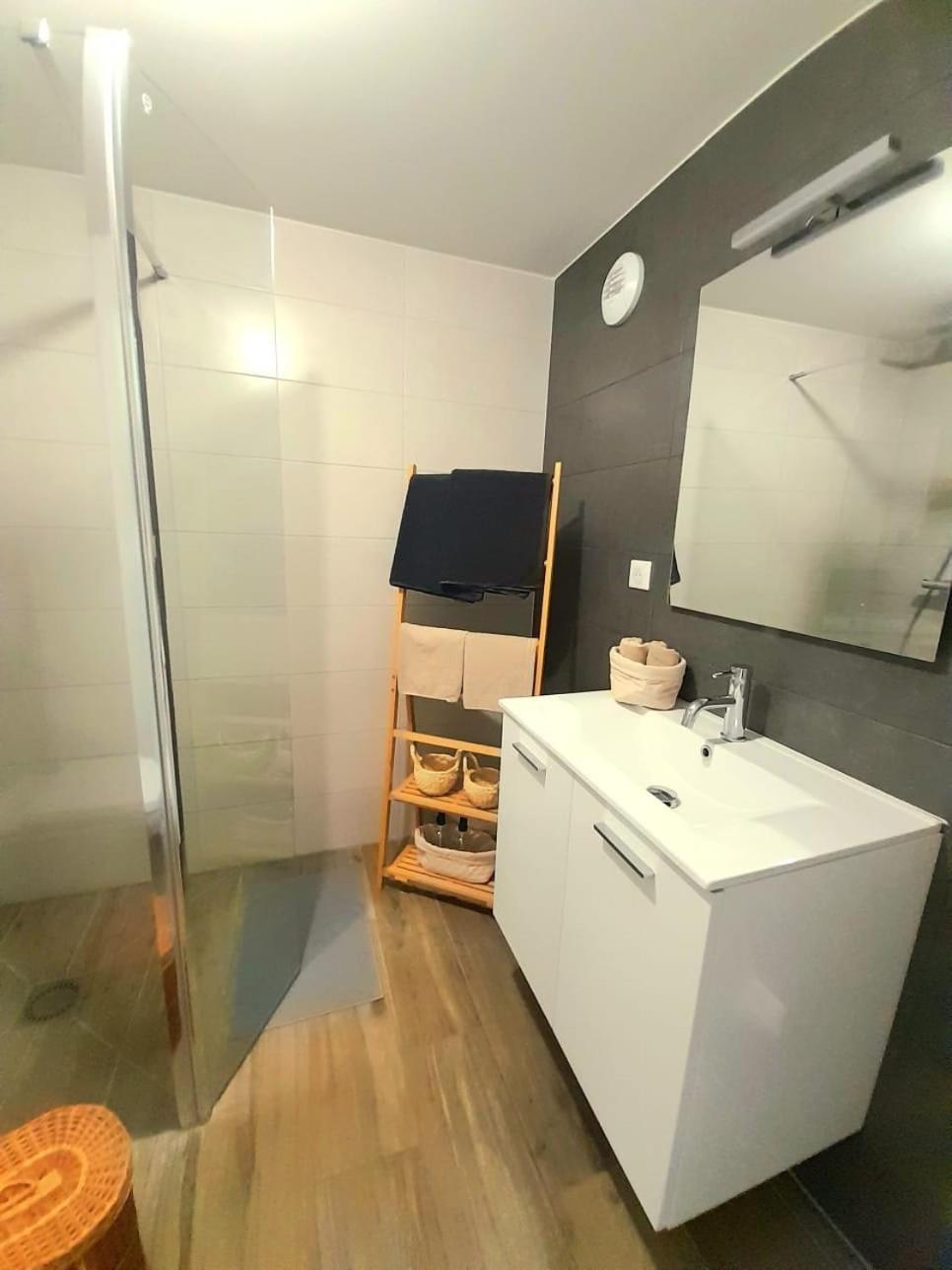 Le 11 - Terrasse Et Jardin A 10 Minutes A Pieds Du Centre-ville Appartement Straatsburg