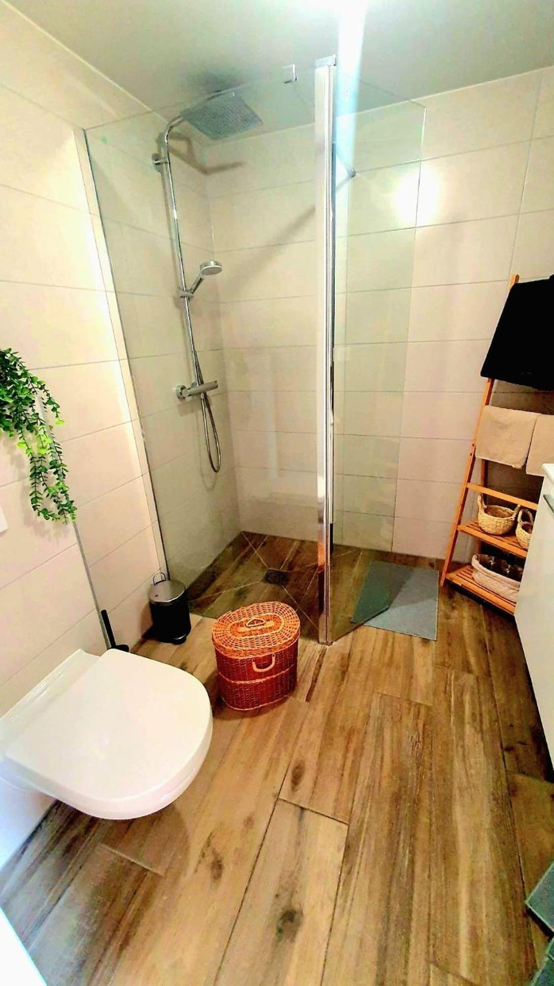 Le 11 - Terrasse Et Jardin A 10 Minutes A Pieds Du Centre-ville *